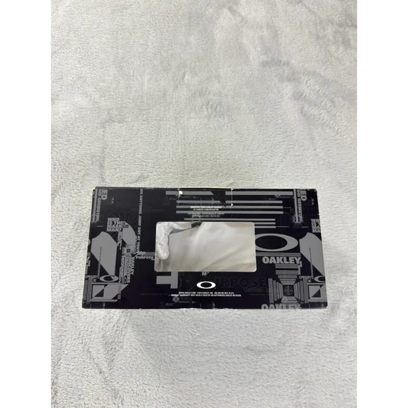 Oakley NWT Snowboarding Goggles Flight Deck XM Goggle Factory Pilot Whiteout - Picture 5 of 15